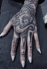 Ganesha hand concept for Stella done at Florence tattoo Convention #freehand #ganesh