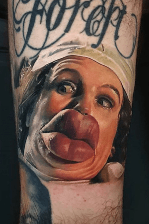 “I haven’t got any real hormones left, darling. I’m just held together with gels, pills and suppositories.”… finished this Edina from Absolutely Fabulous tattoo on Freddie Albrighton. I love doing comical TV portraits, more like these please!