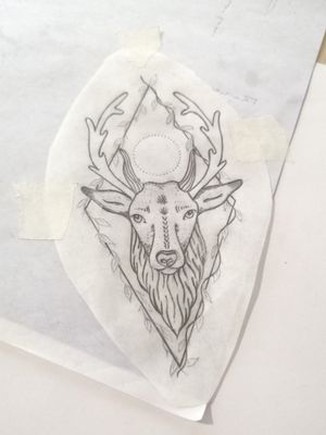 Deer making stencil 