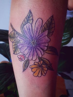 Flower Tattoo #ink #inked #inkedgirl #inkedlife #inkedup #inkedwoman #tattoogirl #tattoowoman #femaletattoo #femaletattooartist #femaleartist #womensempowerment #art #artwork #freestyle #flowertattoo #flowerpower #girlspower #desing #desingtattoo #proyect #work #ensenada #bajacalifornia #mexico 