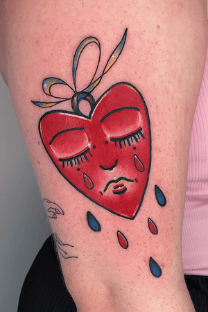 •Traditional crying heart • info & bookings email at nicoletta.t1@gmail.com or DM 