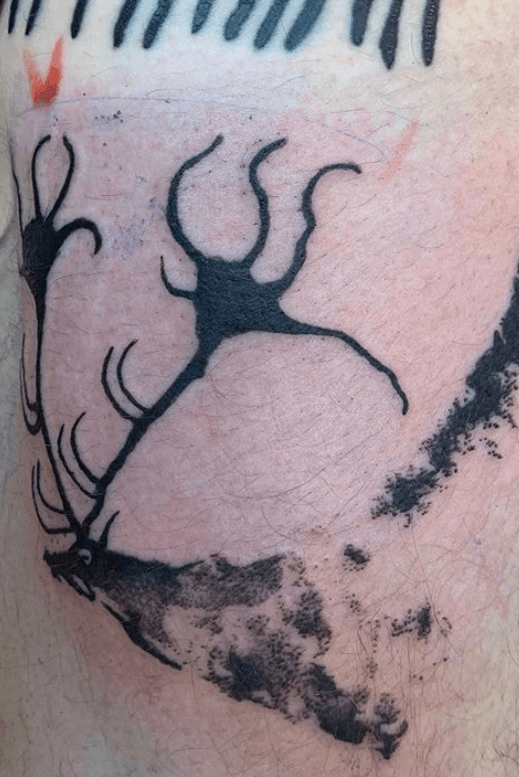 jules  on Twitter think i finally settled on the paleolithic art  tattoo i want swimming stags from lascaux cave httpstco8GKZl0djup   Twitter