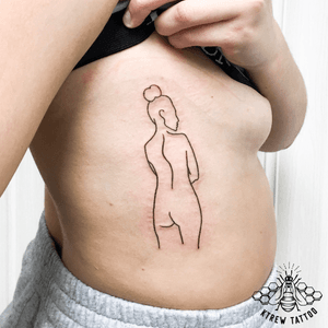 Figure Linework Tattoo by Kirstie Trew • KTREW Tattoo • Birmingham, UK 🇬🇧 #linework #fineline #birminghamuk #customtattoo #figurelinework