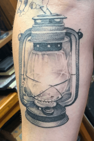 Healed lantern that’s part of a sleeve-in-progress. 4.5 hours, 3 liner only