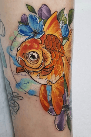 Neo trad goldfish by @sarah_anne_davis