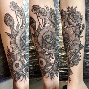 Black and grey floral piece 