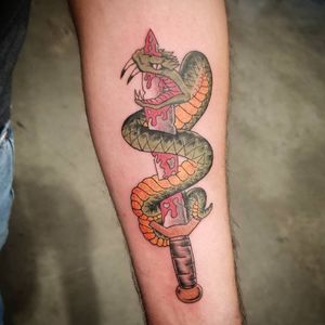 Snake dagger