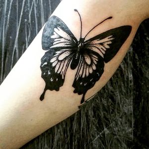 #butterflytattoo #blackwork #dotwork  #tattoo #butterfly #tattooed #black #ink 