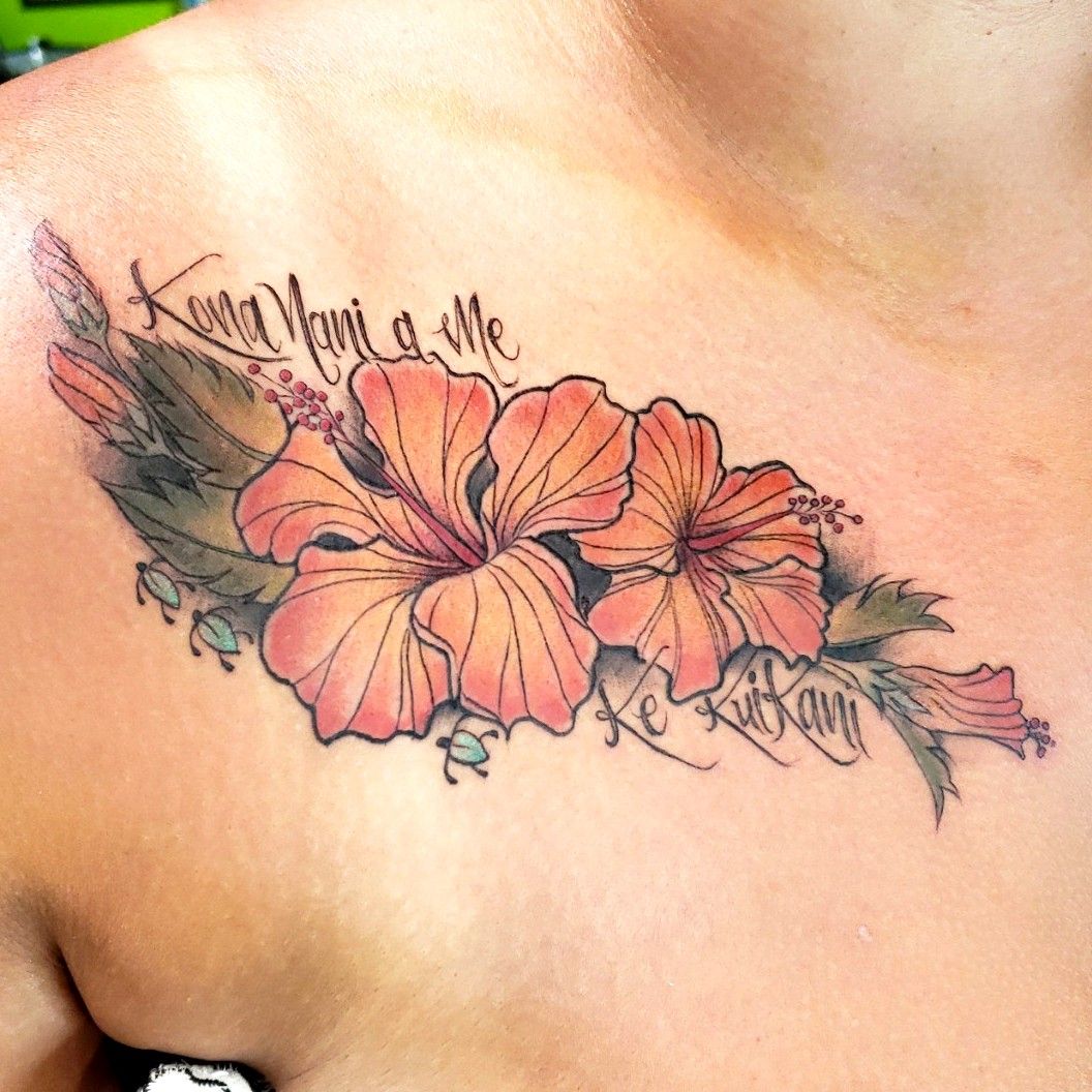 Hibiscus Tattoo  Hawaiian flower tattoos Hibiscus tattoo Hibiscus flower  tattoos