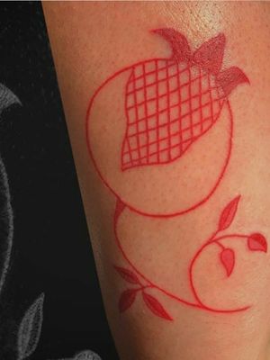 Tattoo de @nefta.or linea #tattooart #tattoogranada #tattoospain #redink #granada #tatuajes #intenzeink 