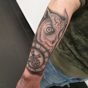 Owl clock tattoo #owltattoos #owl #blackandgreytattoo #blackandgrey #realism 