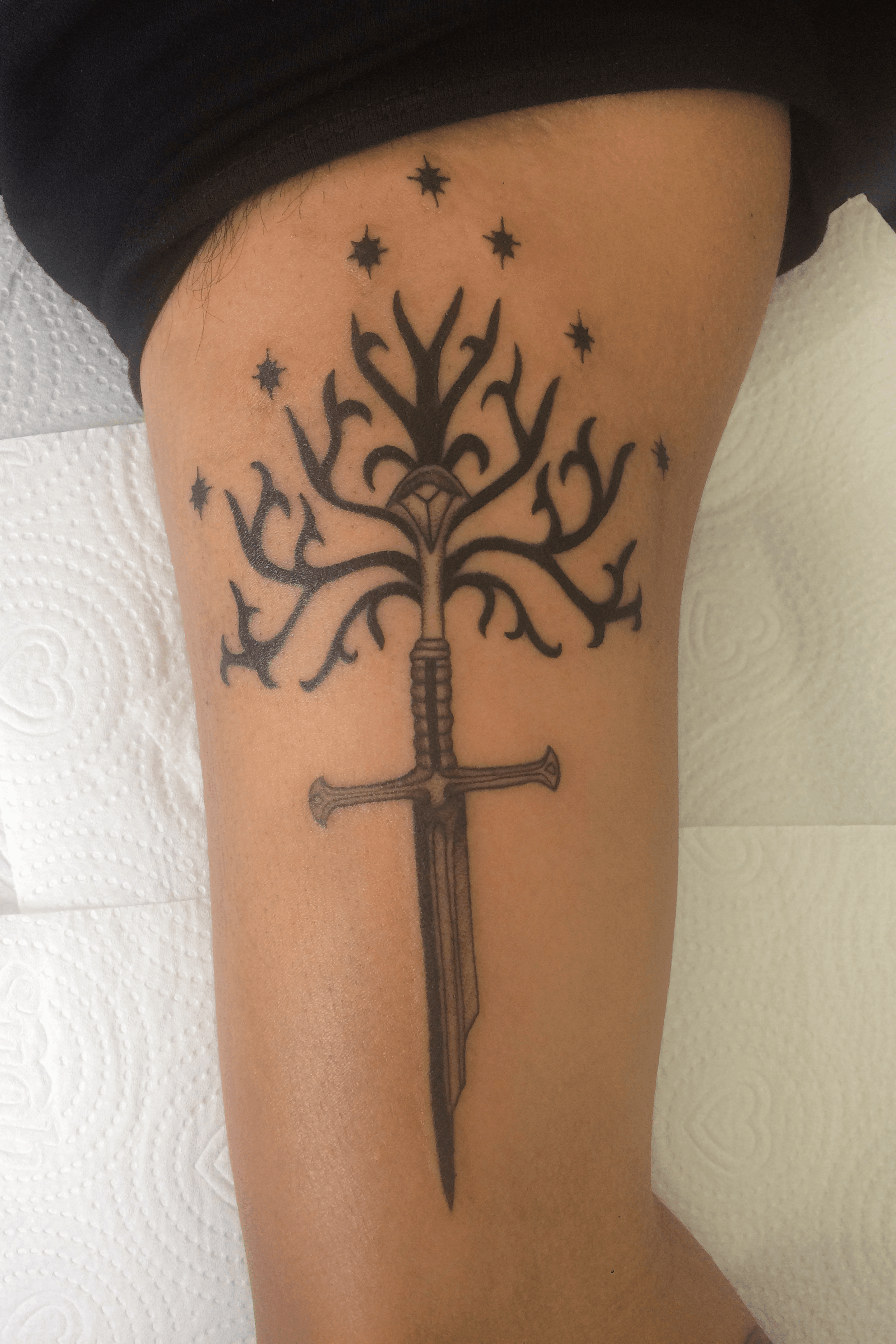 Tattoo uploaded by Wesley Araujo  Gondor Tree tolkien tolkientattoo  gondortree gondor tree Lotr Nimloth eldar  Tattoodo
