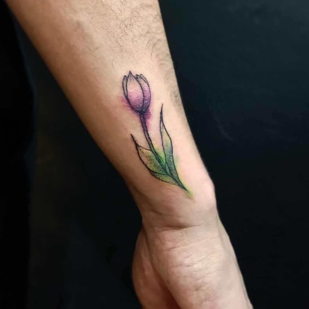 Tattoo uploaded by AlchemyCat • Tulipan, acuarela, tulip, flowers, flor,  tinny, watercolor • Tattoodo