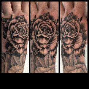 Vintage style rose hand piece..