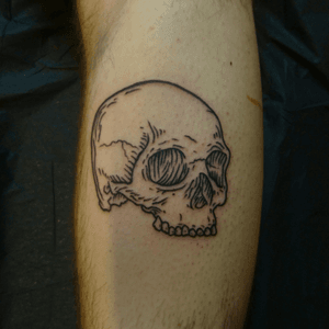 Skull tattoo #skull #skulltattoo #linework #etching #woodcut #blackwork #hamburg #anatomy