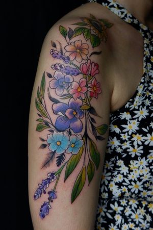 Floral tattoo style