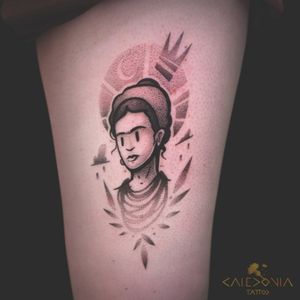 "Frida" A big thanks to Miriam for adopting my Frida Kahlo flash!For any tattoo enquiry, please contact me directly on my new website:www.caledoniatattoo.com#fridakahlo #fridatattoo #graphictattoo #illustrationtattoo #illustration