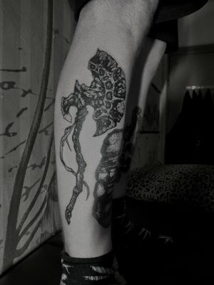 #tattoo #tattooart #tattooartist #tattoos #tattospb #tattoodotwork #tattoblack #tattooblackandgrey #tattoopins #tattoopiter #tattooblackwork #tattooange #blackandgrey #blacktatoo #blackworktattoo #dotworktattoo #tattooaxe