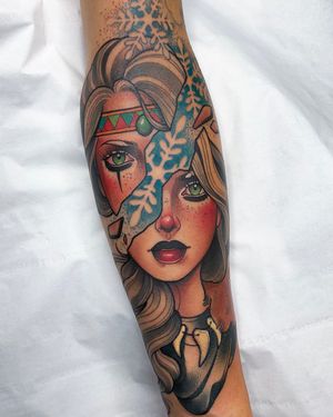 Surreal Neo-Traditional tattoo by Debora Cherrys #DeboraCherrys #neotraditional #surreal #color #ladyhead #lady #portrait #snowflake