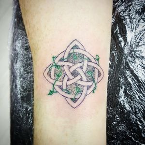 Dot work Celtic knot