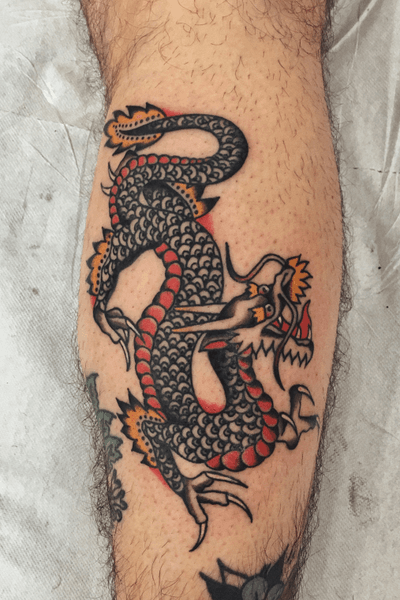 Dragon tattoo, traditional dragon, dragon, traditional tattoo, leg tattoo, Zurich, Lugano 