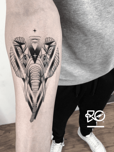 By RO. Robert Pavez • Elefantito 🖤 • Done in @blacktatuering • 🇸🇪 2019 #engraving #dotwork #etching #dot #linework #geometric #ro #blackwork #blackworktattoo #blackandgrey #black #tattoo #fineline