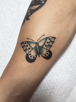 Congrats,my little butterfly 🦋 fall in love with her BF. WeChat ID(only for work): itigeri........#tattoo #tattoos #tattooed #tattooart #chinesetattoo #tattooartists #tattoodo #skin #design #skinart #skinart_traditional  #chinesetattoos #drawing #sketch #thebesttattooartists #routines #art #workharder #neotraditionaltattooers #neotraditional #neotraditionaltattoo #neotraditionaltattoos #neotraditionals #neotradstyle #neotrad #geometrictattoos #butterflytattoo