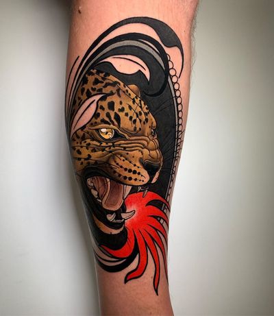 Neo-Traditional tattoo by Solemn Tattoo of Loveless Tattoo in Montreal #SolemnTattoo #LovelessTattoo #neotraditional #neotraditionaltattoo #color #artnouveau #artdeco #montreal #canada #leopard 