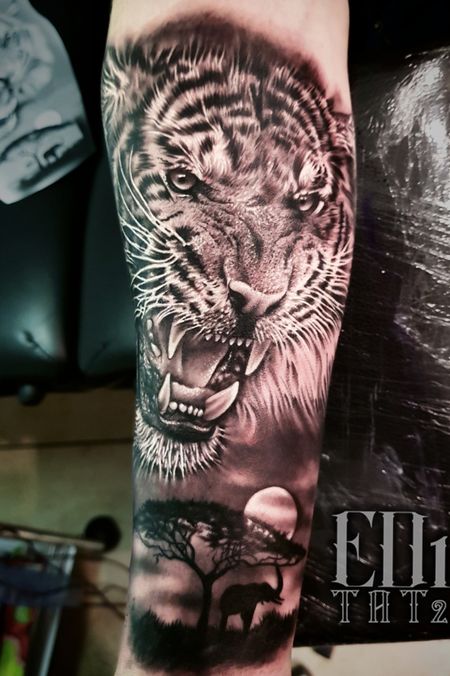 Flash tattoo