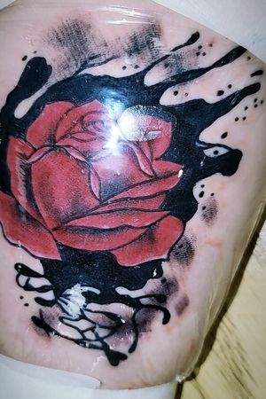 #rosetattoo #rose #redrose #redink #red #dotwork #shaded #shadows #inked #ink #tatted #tats #blackink  