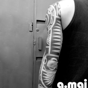 Tribal sleeve