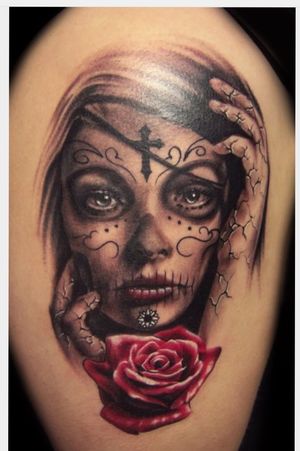 This is somewhat of what I'm looking for on my right upper arm 