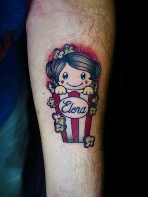 Tattoo feita para a pipoca (apelido super show kkk) a filha do casal @pazokah e @freirefloks.Tatuagens com horário marcado. Orçamentos e agendamentos pelo WhatsApp ☎️ (11) 965457569, Inbox pelo instagram ou pela página do estúdio no Facebook: Memento Mori Tattoo Studio. Manda sua idéia.#pipoca #popcorn #homenagem #filha #tattoo #tattoolife #tattoo2me #tucuruvi #metrotucuruvi #vilamazzei #vilanovamazzei #spzn