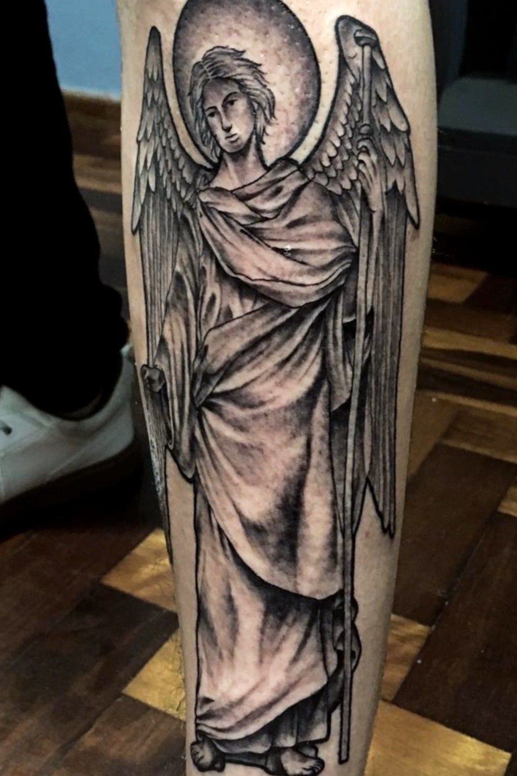 Pin em Drawing Archangel Gabriel Tattoos