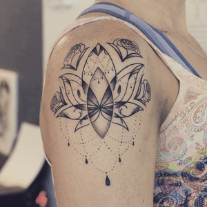Linework lotus tattoo - Tattoo Chiang Mai          #blackwork #lotus #inkstinctsubmission #btattooing #blackworkers #ChiangMai #blackandgrey #Tattoodo 