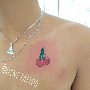 Cherry tattoo cerezas
