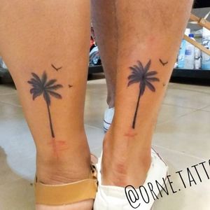 Partner tattoo parejas palmera playa beach palmtree