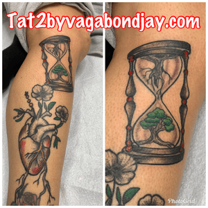 Traditional hourglass and heart #traditionaltattoos #hourglasstattoos #hearttattoos 