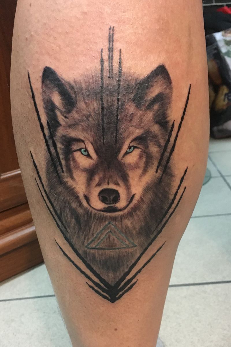 Tattoo Uploaded By Karrolinakot Wolf 1266252 Tattoodo
