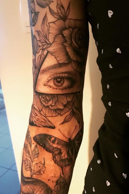 Flash tattoo