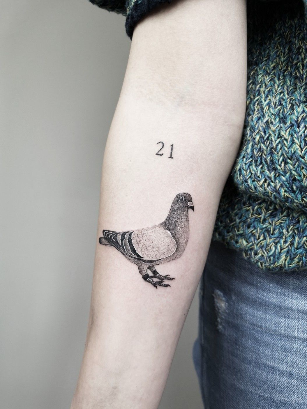 Artist Creates Cute and Realistic Small Tattoo Designs | Small tattoos,  Body art tattoos, Pigeon tattoo