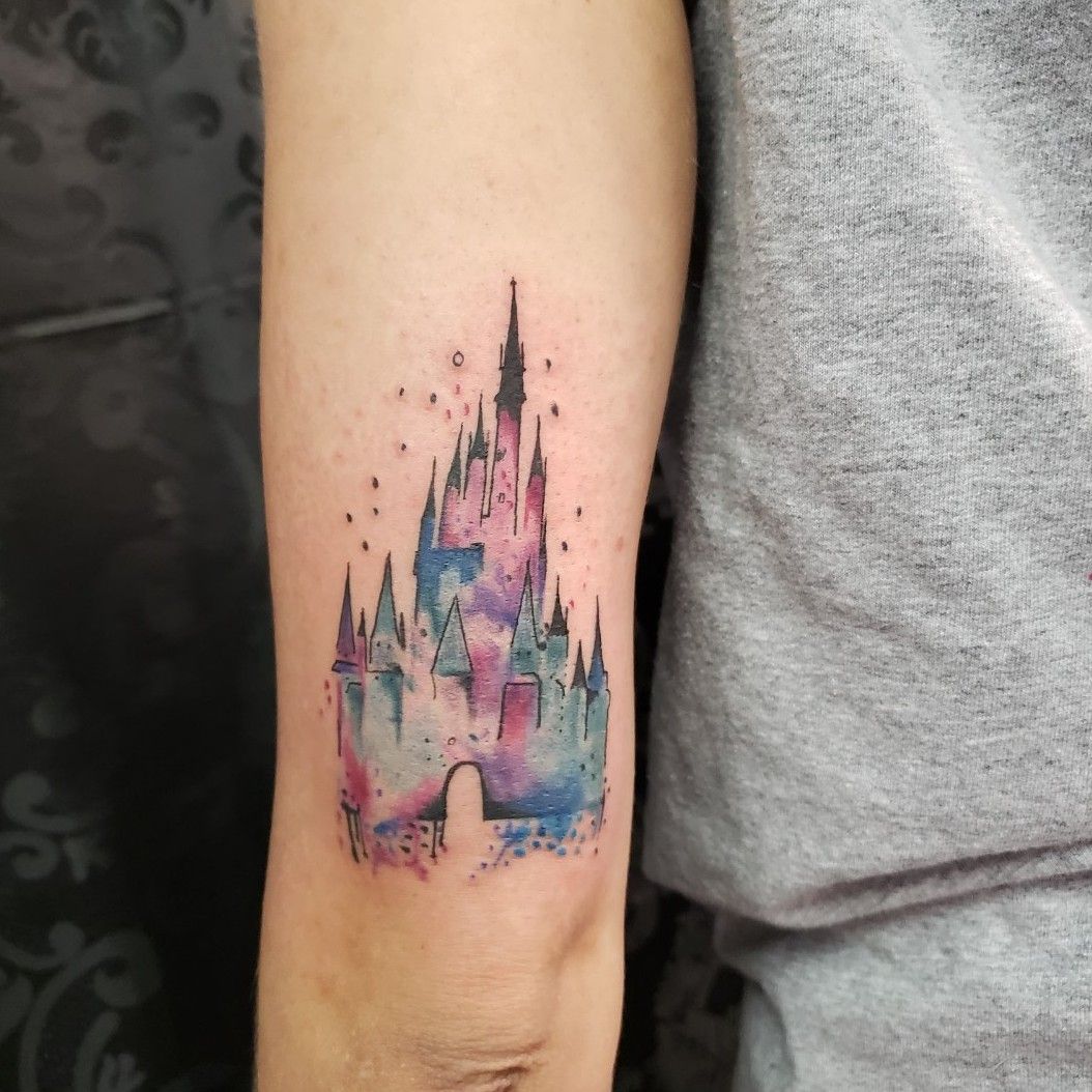 Disney Castle tattoo by Andrea Morales  Post 24055  Disney tatuaje  Tatuajes originales Tatuajes disney
