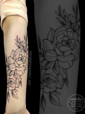 #tattoo rosa🌹 significa el equilibrio, el amor eterno, la esperanza o los nuevos comienzos.
realizado por NERO ROB HERNANDEZ 👊
.
.
.
.
.
#capitaltattoomexico #fuckingvida #ink #inked #tattooed #tattooartist #tattooart #tattoolife #inkedup #inkedgirls #girlswithtattoos #instatattoo #bodyart #tattooist #tattooing #tattooedgirls #blackwork #rosa #flor #naturaleza #tatuaje
— en Capital Tattoo México.