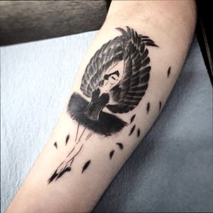 Black Swan Tattoo Ideas