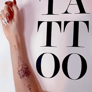 #tattoo ❤️tatt with LoVe ❤️#finelinetattoo #design #hennatattoo #scripttattoo #fifthavenue  #ornamental #tattooideas #tattoonewyork  #tattoomodel #sketch #tattoos #besttattoos #tatt  #nyc  #lovetattoo #tattooingwithlove #modeltattoo #tattoomodel #artdsgtattoo #tattooing #tattooer #tattooedgirls #patterntattoo #linetattoo #dotworktattoo  #symboltattoo #mandalatattoo #flowertattoo #art 