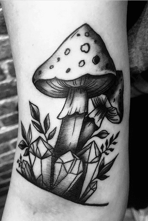 Some magic mushrooms made by maxrodriguestattoo