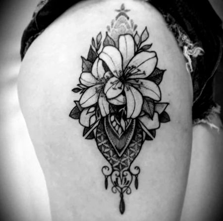 Flash tattoo