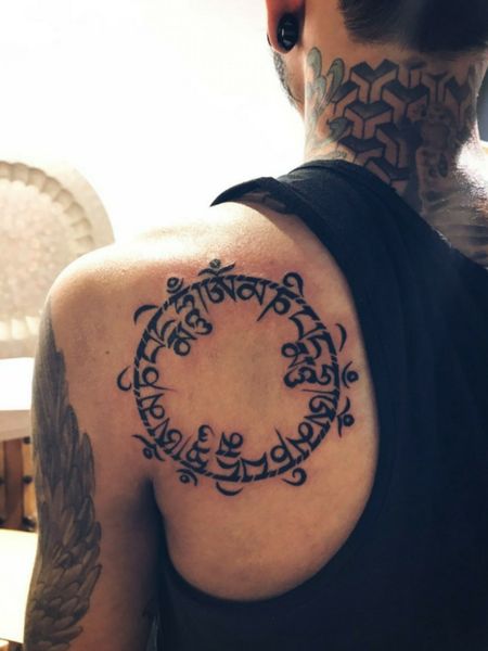 Flash tattoo