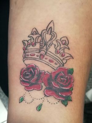 Crown with roses - added shades & highlights