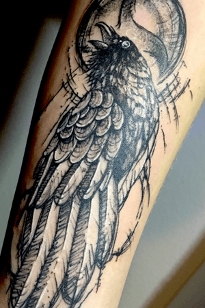 Nice crow tattoo as a first tattoo.thank you for your trust.             #truevagabondtattoo#crow#raven#naruto#dots#ontheroadtattoo#sketchtattoo#rabe#krähe#stippletattoo#whipshading#dark#düster